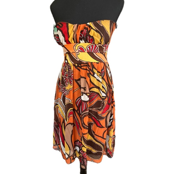 Abstract strapless sundress - Picture 5 of 8